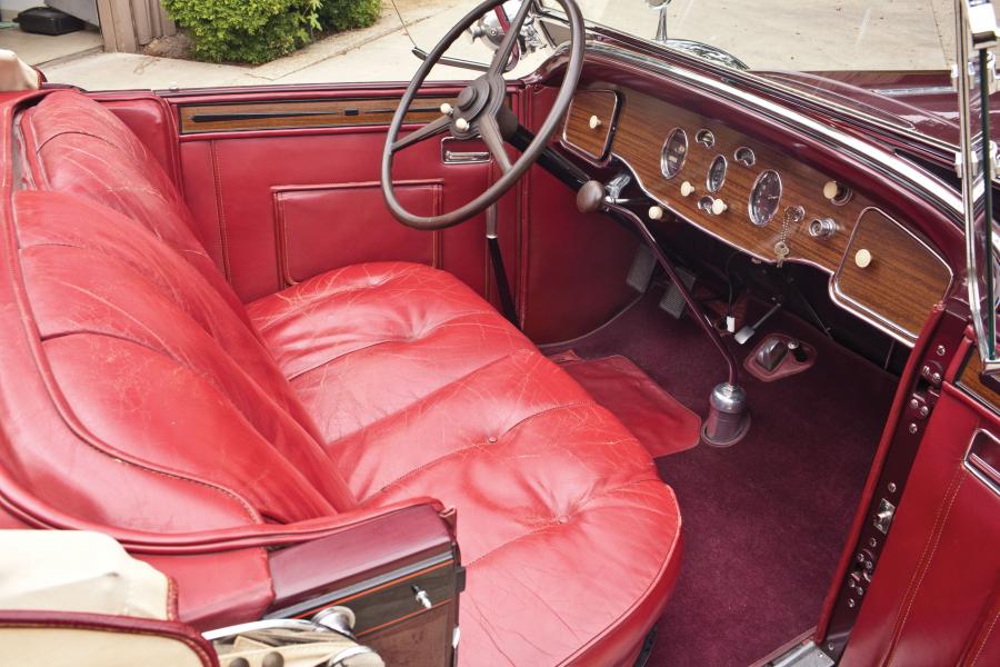  Packard Deluxe Eight Model 840 Roadster 1931 года  (фото 7 из 20)